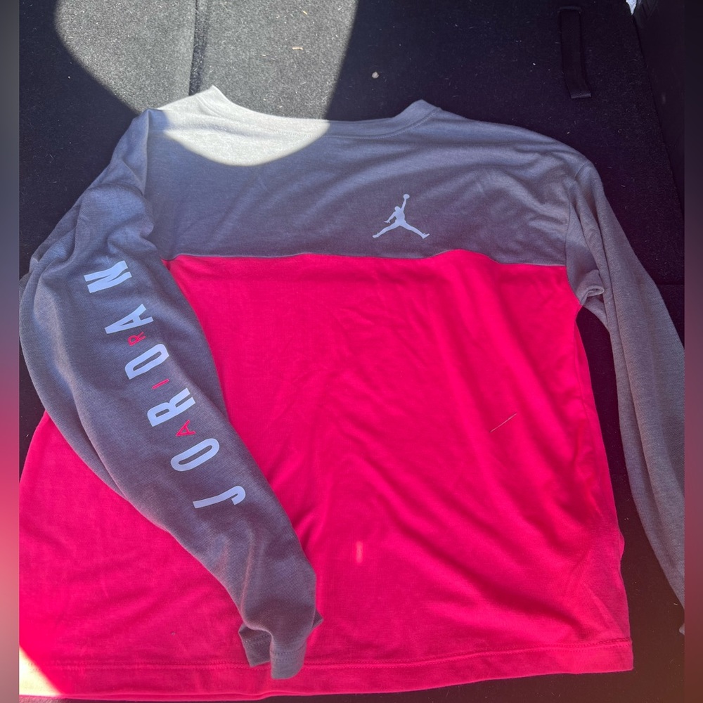 Jordan Women’s XXL Long Sleeve T Shirt Pink and Grey